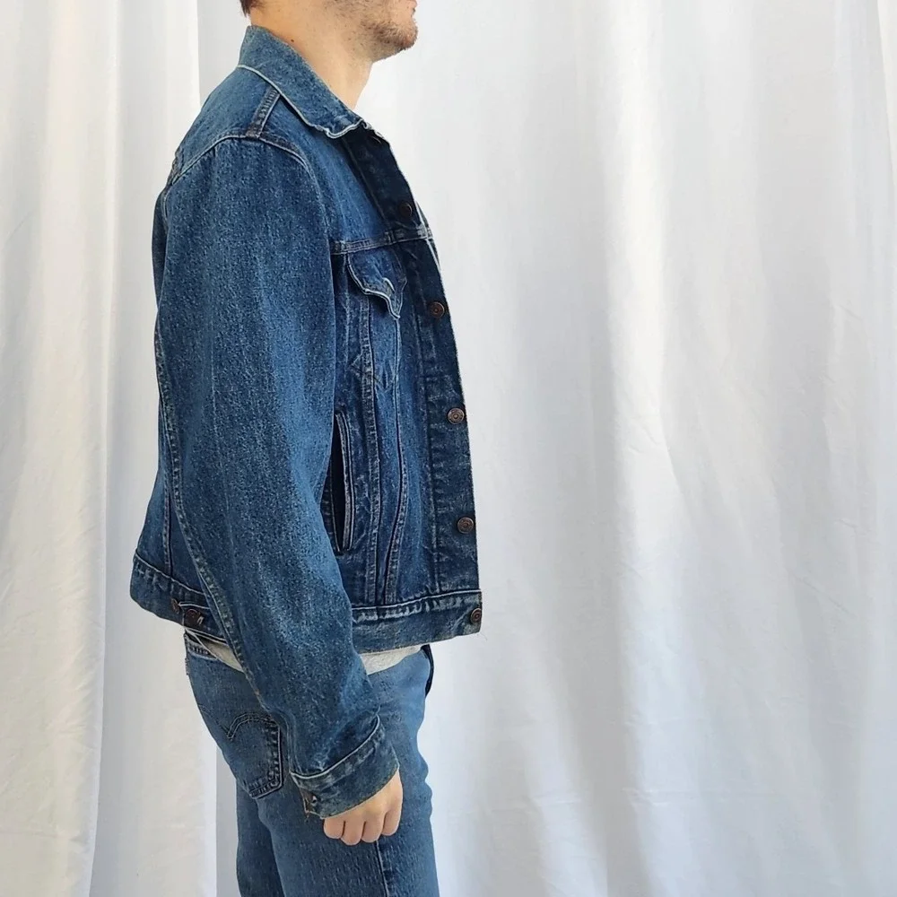 Levis this classic